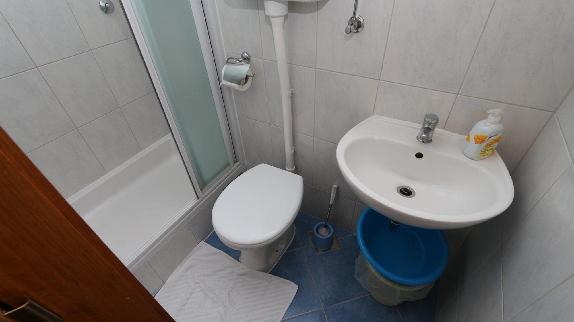 Dinka Guesthouse Макарска Экстерьер фото